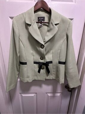 Sweet Suit Light Green Blazer with Black Trim and Bow Accent. Vintage Vibes